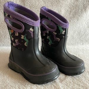 Bogs little kid size 7 boots for mud/rain/snow *unicorn print*